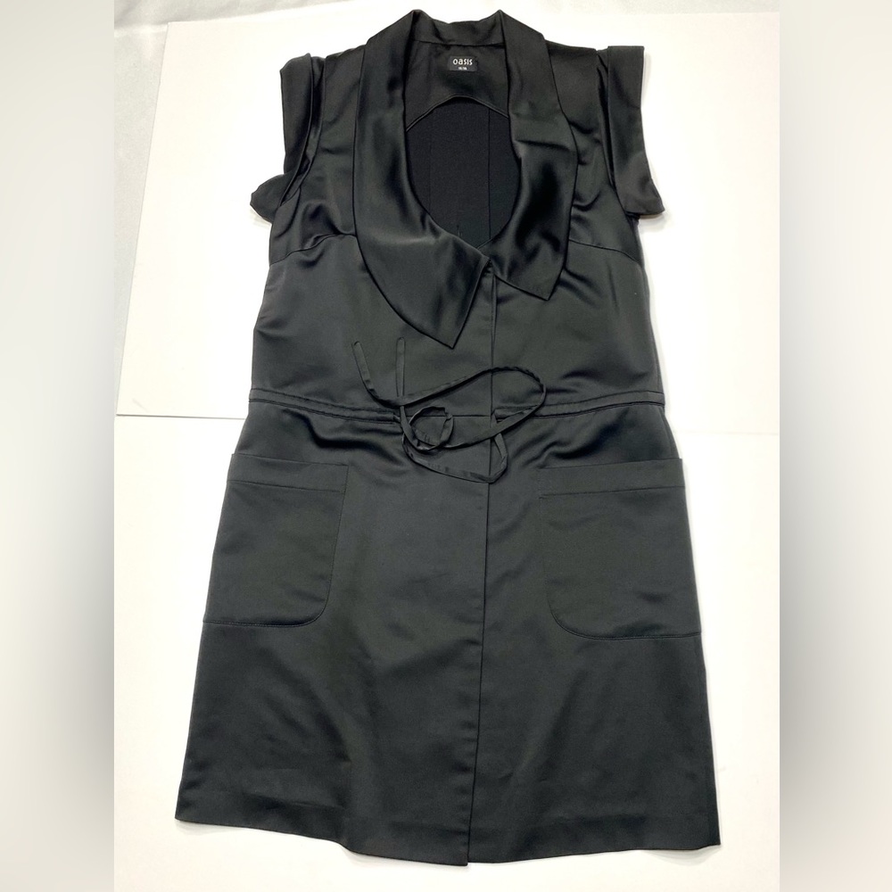 Oasis Sleeveless Tailored Blazer Dress Tunic front hidden button